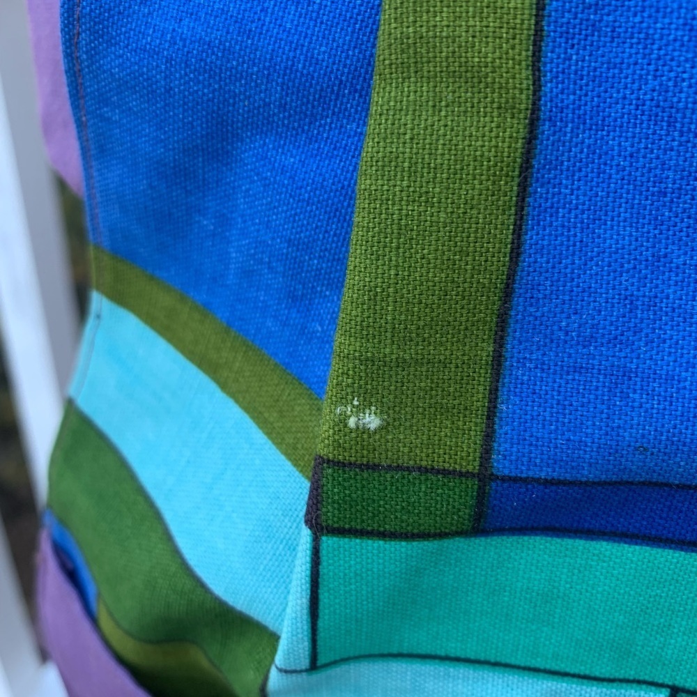 Handmade Apron Embroidery Sewing Pattern - Picture 5 of 13
